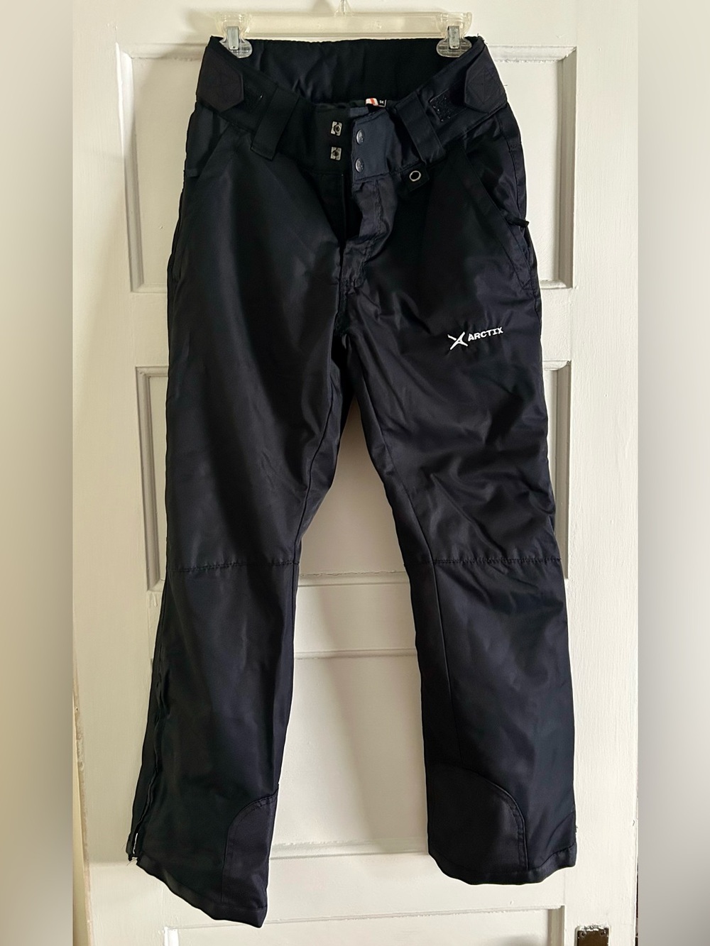 Arctix Women’s Black Insulated Ski/Snow Pants size Medium (31L)